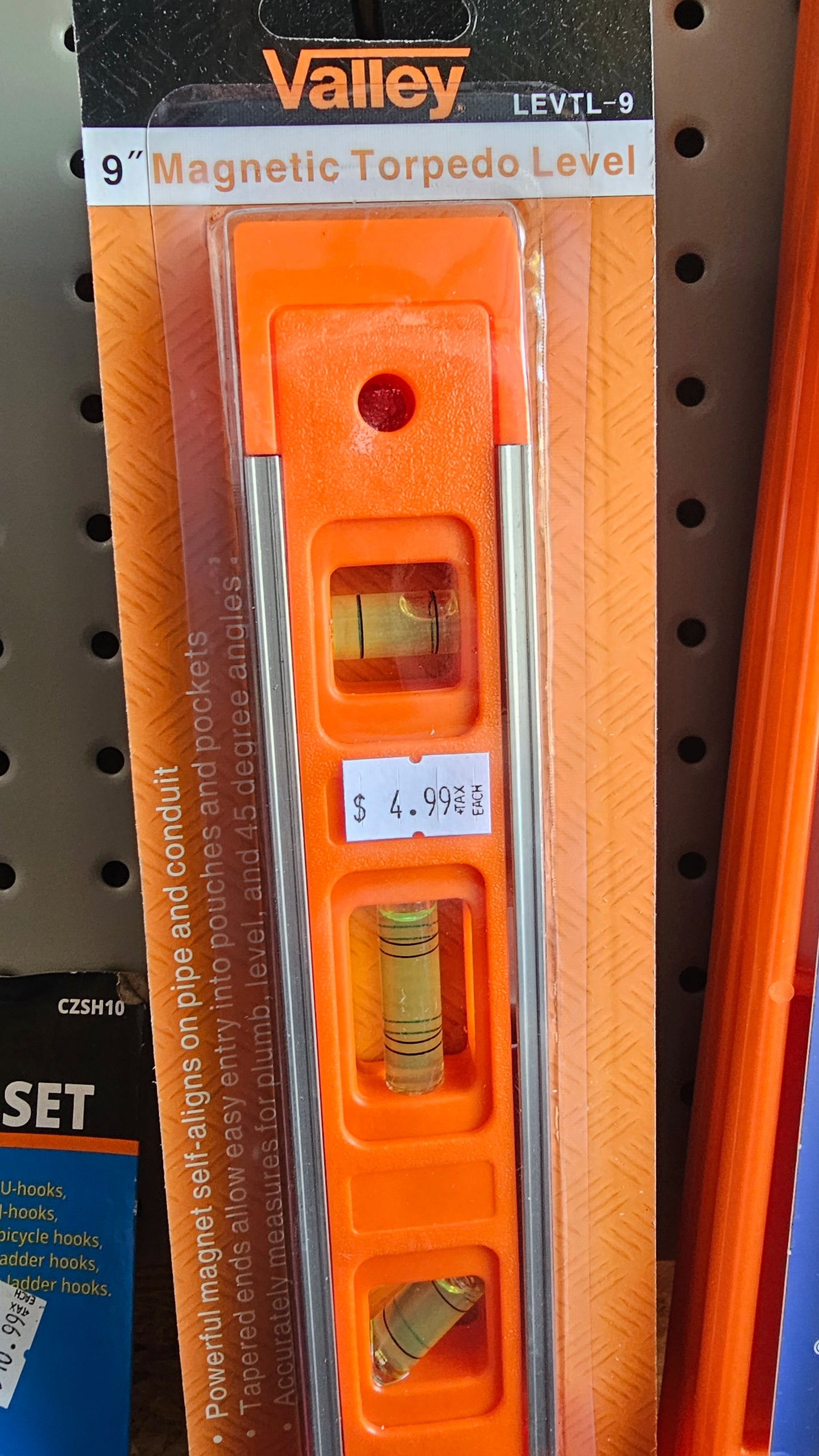 9" Magnetic Torpedo Level - Valley Tools - LEVTL-9